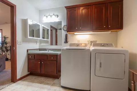 Other - 1075 Turnpike Ave E, Bismarck, ND 58501 photo 14 of 17