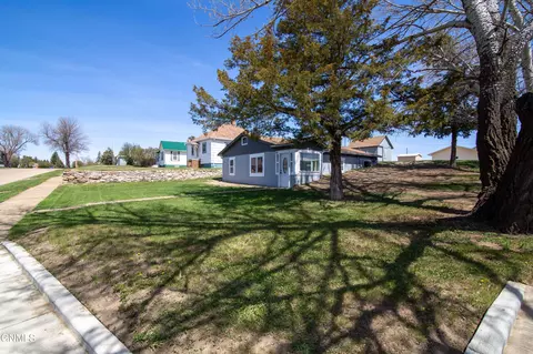 101 Illinois Ave, Mott, ND 58646 photo 13