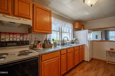 101 Illinois Ave, Mott, ND 58646 photo 27