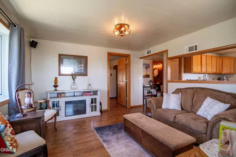 101 Illinois Ave, Mott, ND 58646 photo 23