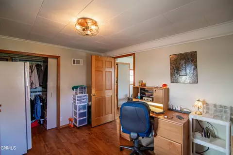 101 Illinois Ave, Mott, ND 58646 photo 41