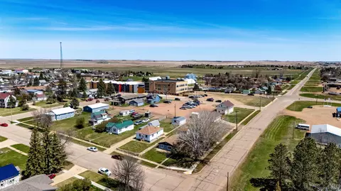 101 Illinois Ave, Mott, ND 58646 photo 5