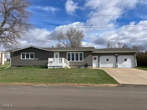316 Summit Ave, Hebron, ND 58638