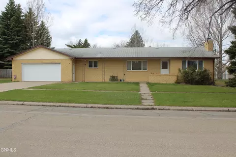 Exterior - 504 Kundert St, Turtle Lake, ND 58575 photo 9 of 10