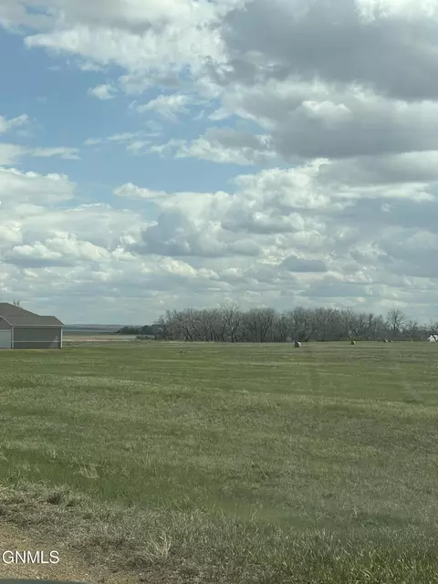L1 B1 Southridge Acres, Crosby, ND 58730