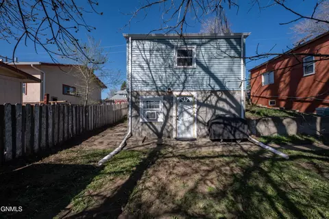 Exterior - 328 6th Ave E, Dickinson, ND 58601 photo 2 of 2