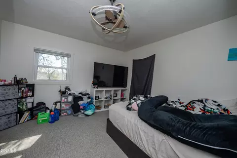 Bedroom - 328 6th Ave E, Dickinson, ND 58601 photo 1 of 2