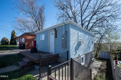 Other - 328 6th Ave E, Dickinson, ND 58601 photo 3 of 20