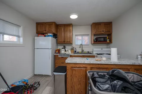 Kitchen - 328 6th Ave E, Dickinson, ND 58601 photo 1 of 4