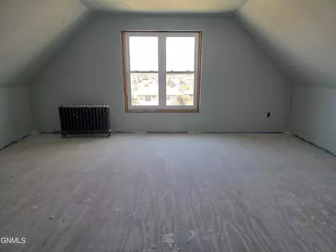 Bedroom - 301 Iowa Ave, Mott, ND 58646 photo 3 of 3