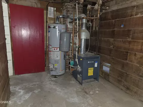 Other - 301 Iowa Ave, Mott, ND 58646 photo 8 of 11