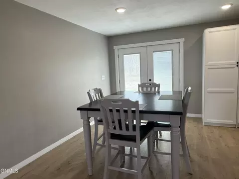Dining - 5476 Matthew Ave, Williston, ND 58801 photo 1 of 1
