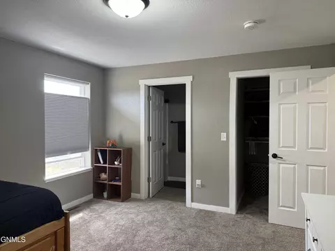 Bedroom - 5476 Matthew Ave, Williston, ND 58801 photo 5 of 6