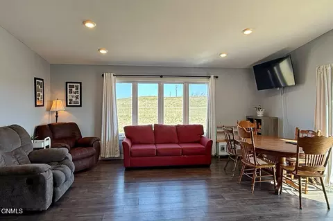 Living - 14739 Baxter St, Williston, ND 58801 photo 1 of 2