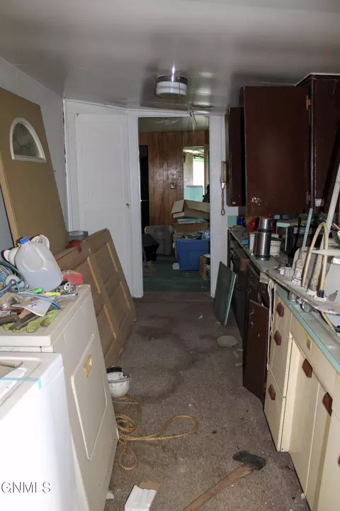 Entry Way - 219 3rd St, Fairview, MT 59221 photo 1 of 3