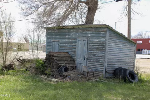 Exterior - 219 3rd St, Fairview, MT 59221 photo 6 of 6