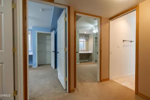 Entry Way - 908 Midway Dr, Bismarck, ND 58501 photo 4 of 5