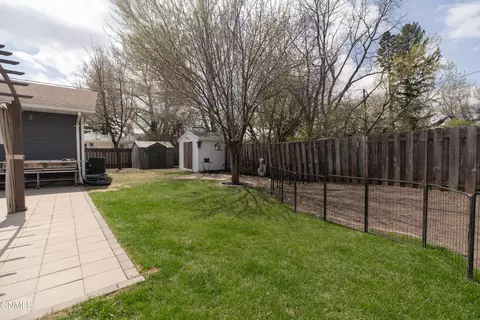 Exterior - 908 Midway Dr, Bismarck, ND 58501 photo 7 of 10
