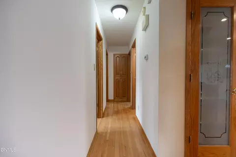 Entry Way - 908 Midway Dr, Bismarck, ND 58501 photo 3 of 5