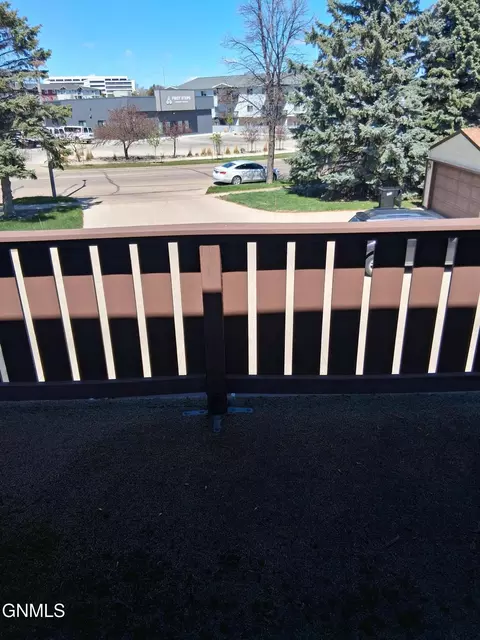 Exterior - 1917 Capitol Ave, Bismarck, ND 58501 photo 1 of 3