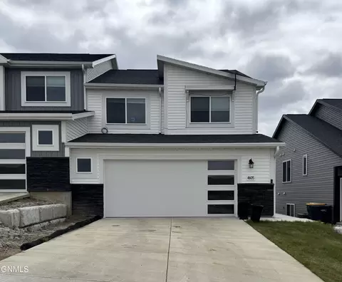 4605 47th St NW, Mandan, ND 58554