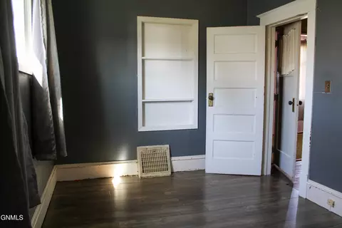Bedroom - 311 2nd Ave NW, Killdeer, ND 58640 photo 1 of 4