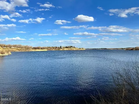 View/Area - 23 Pike Pt, Elgin, ND 58533 photo 2 of 6