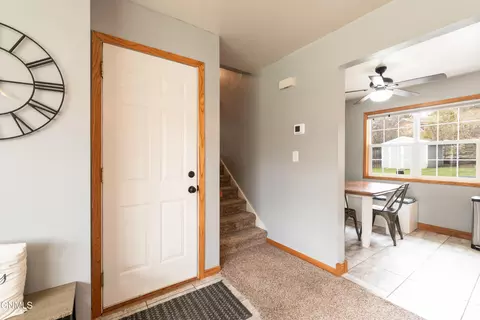 Entry Way - 1002 3rd St NW, Mandan, ND 58554 photo 2 of 3