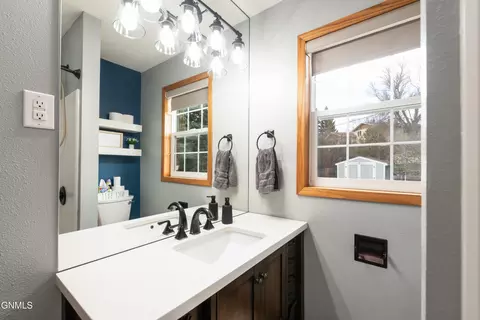 Bath - 1002 3rd St NW, Mandan, ND 58554 photo 2 of 2