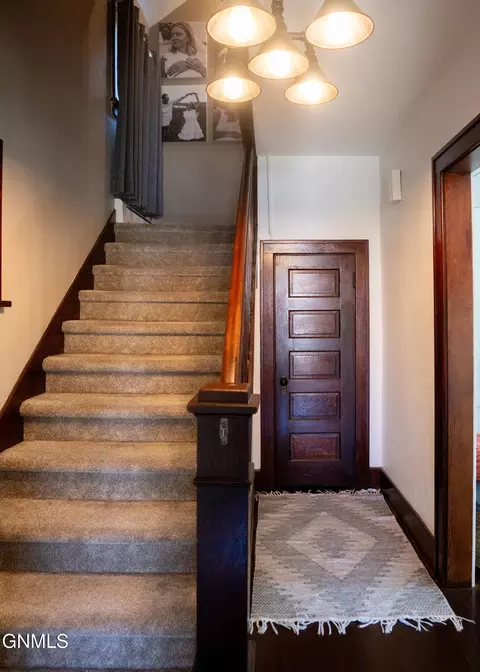Entry Way - 623 8th Ave SE, Jamestown, ND 58401 photo 3 of 3