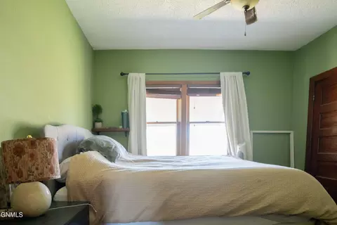 Bedroom - 623 8th Ave SE, Jamestown, ND 58401 photo 3 of 3