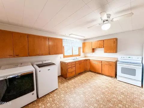 Other - 4105 4th Ave E, Williston, ND 58801 photo 3 of 7