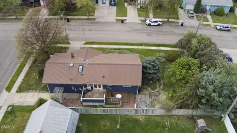 View/Area - 316 E Capitol Ave, Bismarck, ND 58501 photo 2 of 3