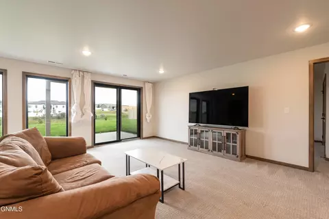 Other - 527 Flint Dr, Bismarck, ND 58503 photo 6 of 8