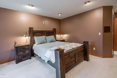 Bedroom - 800 Munich Dr, Bismarck, ND 58504 photo 4 of 14