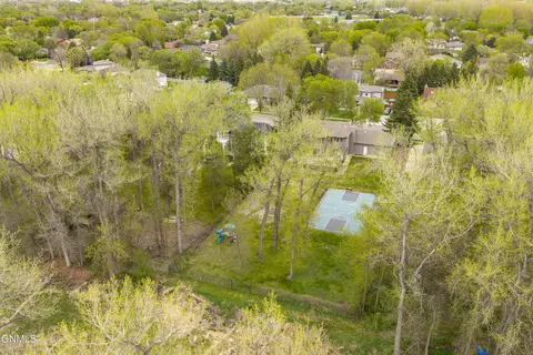 View/Area - 800 Munich Dr, Bismarck, ND 58504 photo 8 of 8