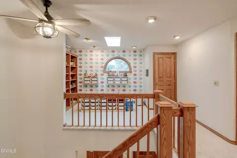 Entry Way - 800 Munich Dr, Bismarck, ND 58504 photo 8 of 11