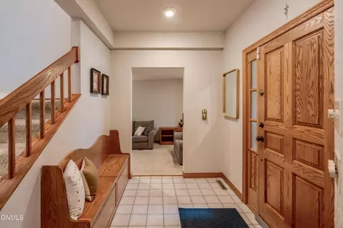 Entry Way - 800 Munich Dr, Bismarck, ND 58504 photo 2 of 11