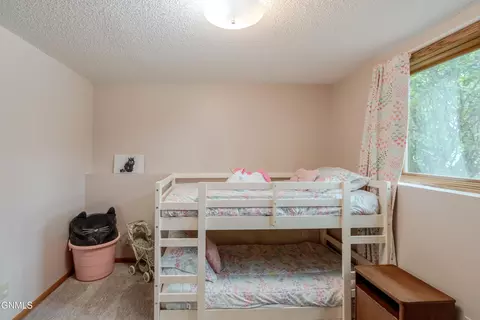 Bedroom - 2701 9th Ave NW, Mandan, ND 58554 photo 7 of 10