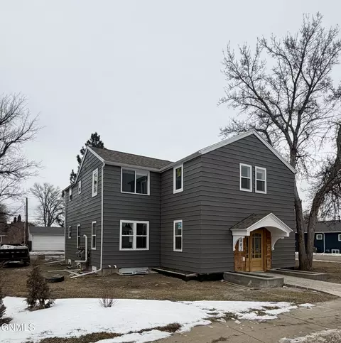 1402 Main St, Williston, ND 58801