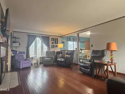 Living - 1238 7th Ave W, Williston, ND 58801 photo 3 of 3