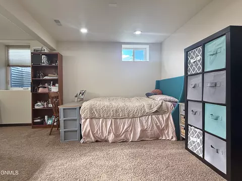 Bedroom - 1238 7th Ave W, Williston, ND 58801 photo 4 of 6