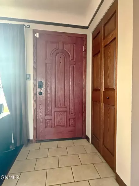 Entry Way - 1238 7th Ave W, Williston, ND 58801 photo 1 of 5