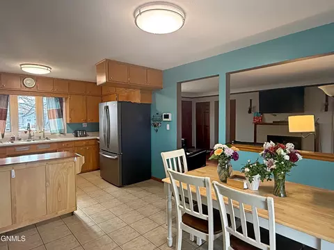 Kitchen - 1238 7th Ave W, Williston, ND 58801 photo 8 of 8