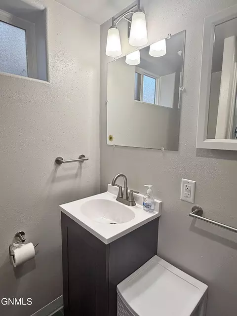 Bath - 1238 7th Ave W, Williston, ND 58801 photo 6 of 6
