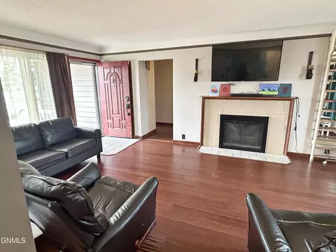 Living - 1238 7th Ave W, Williston, ND 58801 photo 1 of 3