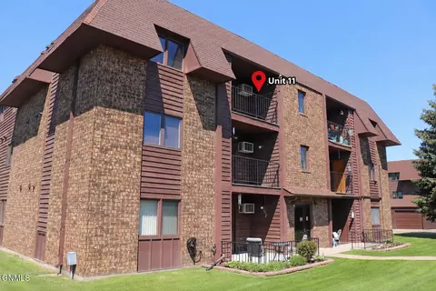 2121 Washington St, Bismarck, ND 58501