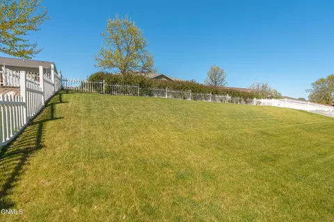 3218 Vantassel Dr, Bismarck, ND 58501 photo 53
