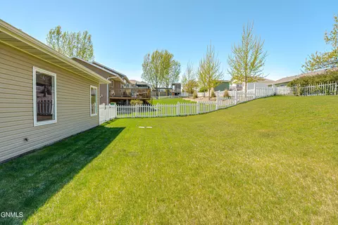 3218 Vantassel Dr, Bismarck, ND 58501 photo 52