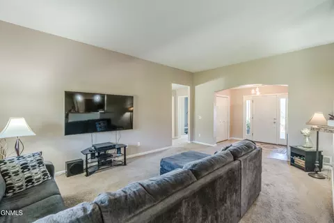3218 Vantassel Dr, Bismarck, ND 58501 photo 11